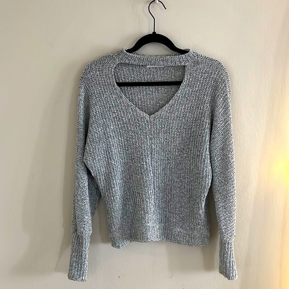 Jolie Scoop Neck Long Sleeve Gray Sweater Size Small